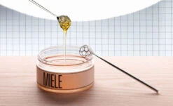 Alessi Acacia Honey Dipper 8 Alessi Acacia Honey Dipper -Selfridges Retail Store acacia honey dipper miriam mirri alessi 3